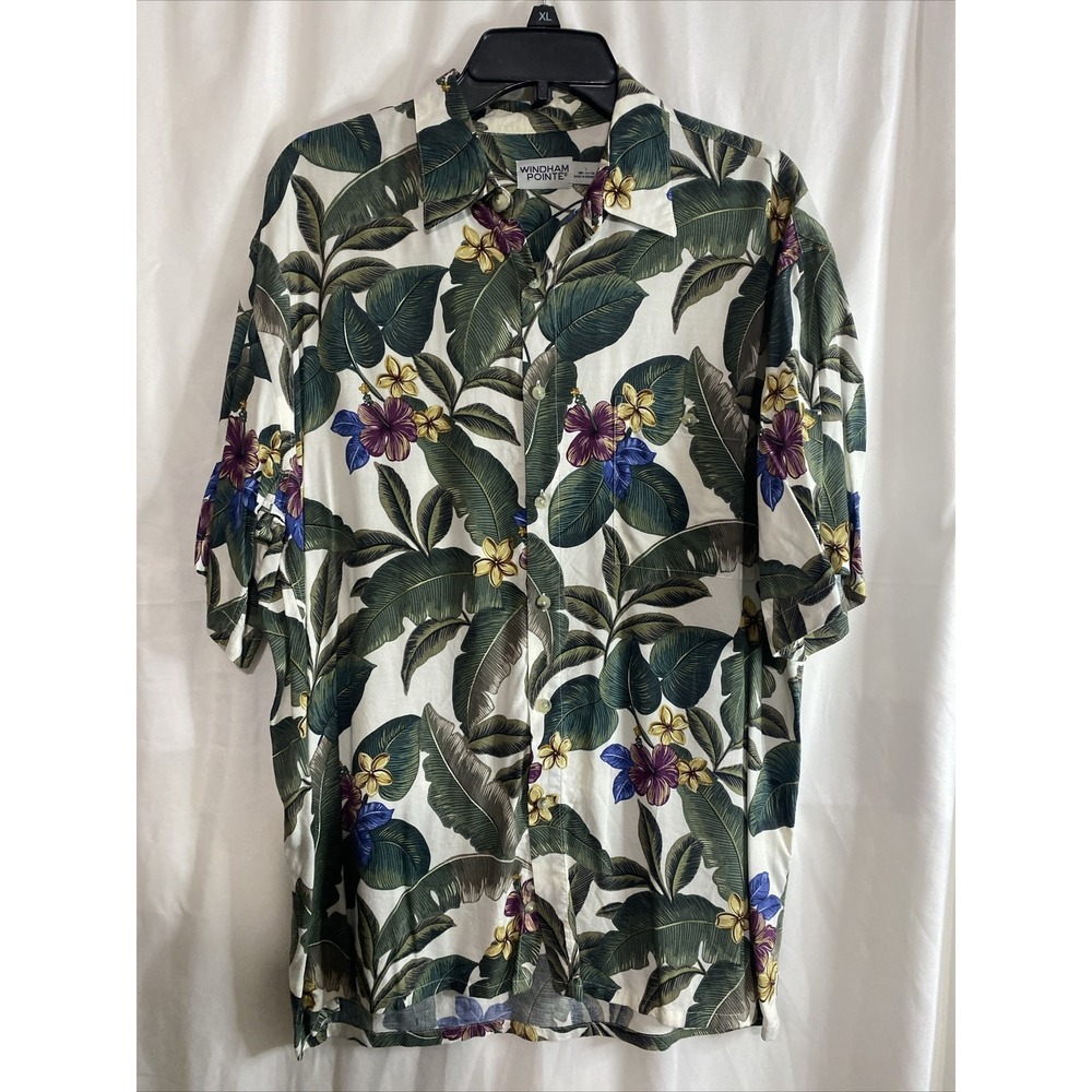 Windham Pointe Hawaiian Shirt Mens L White Green Tropical Floral Rayon Excellent